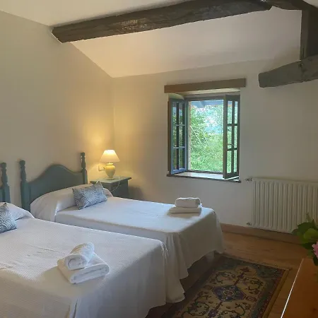 Casa de Férias La Santa Sorribas (Parres)